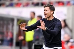 AG体育官方网站-记者：勒沃库森方面认为，哈维-阿隆索将前往皇马执教